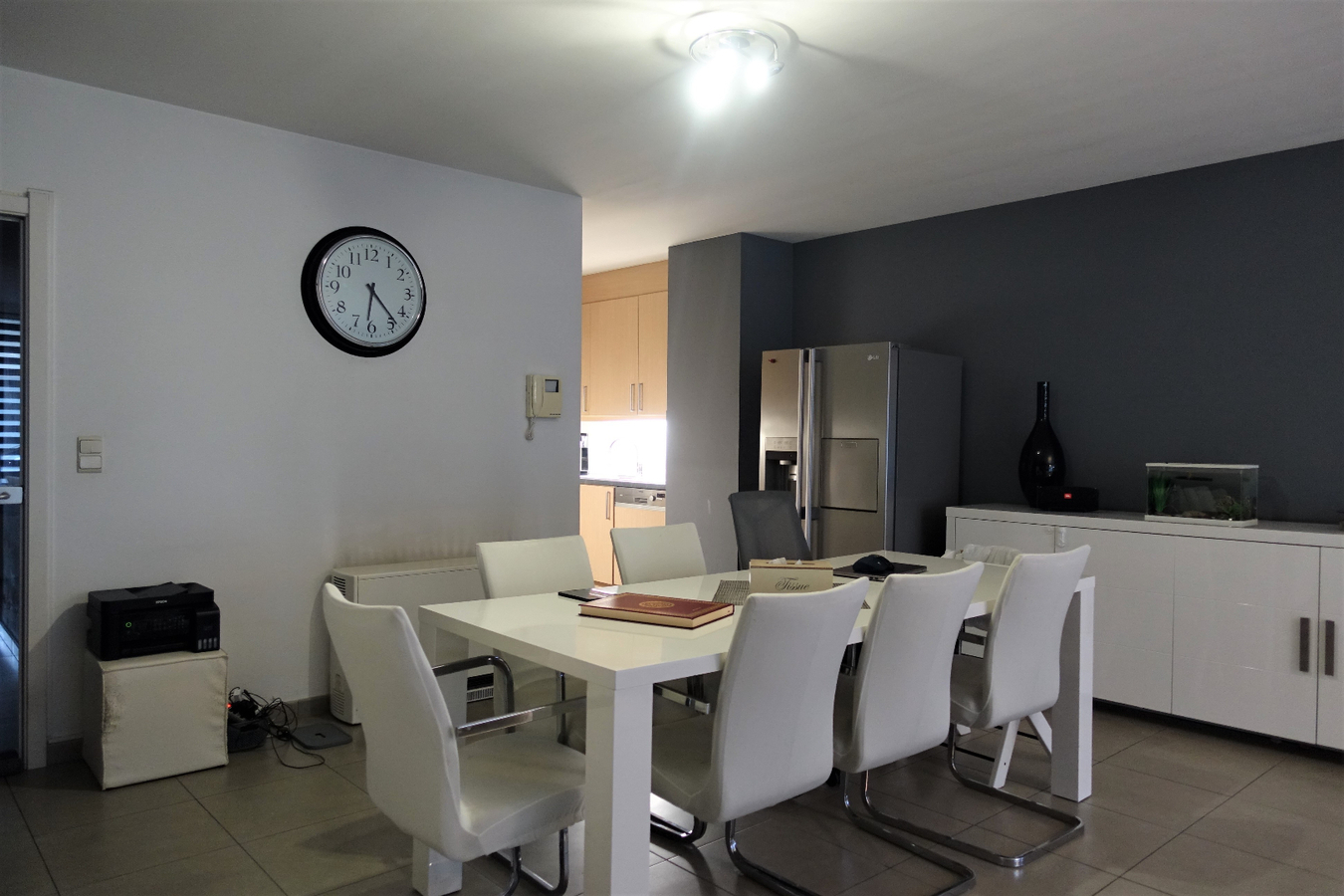 Appartement met terras en garage 