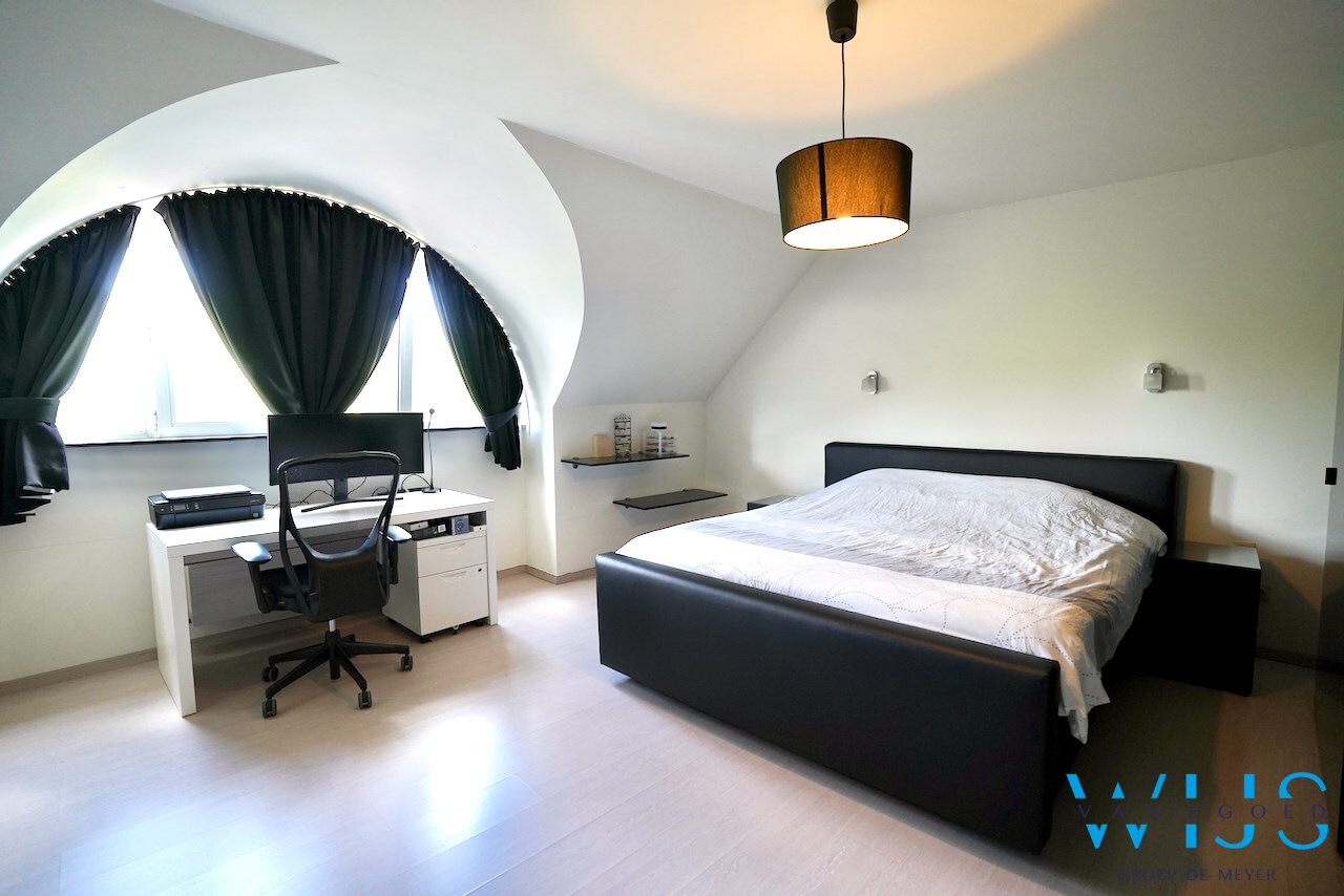 Prachtig energiezuinig appartement in hartje ERTVELDE ! 