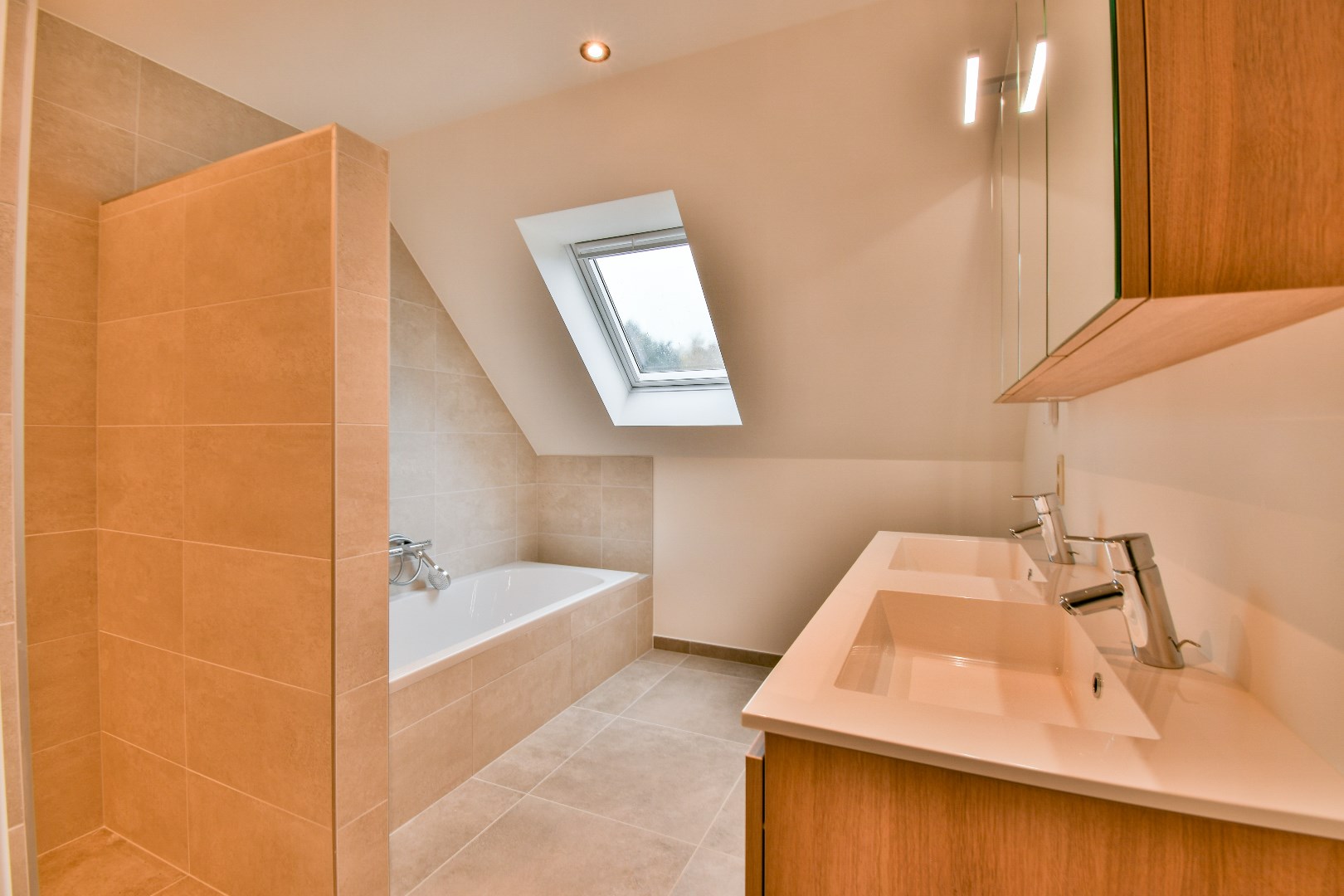 KIJKDAG zaterdag 18 januari van 10u tot 12u, met afspraak! 