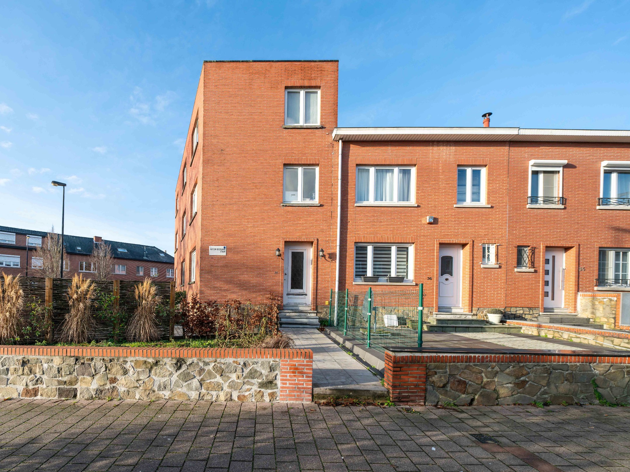 Gemeubeld 2-kamer appartement met goede bereikbaarheid 