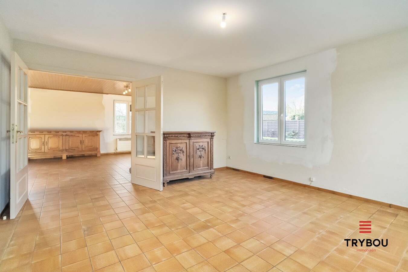 Rustig gelegen, vrijstaande woning aan de rand van het centrum van Merkem 