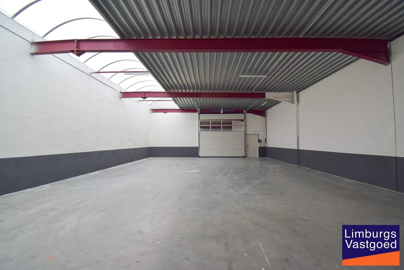 SLAKWEIDESTR. - KMO UNIT 13 - 208 m² - sectionaal poort - nabij E-314 