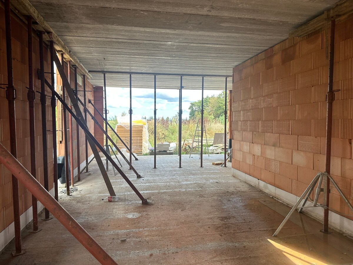 Luxueuze nieuwbouw woning op perceel van 9a59ca (extra 19a25ca of 37a15ca mogelijk ! ) 