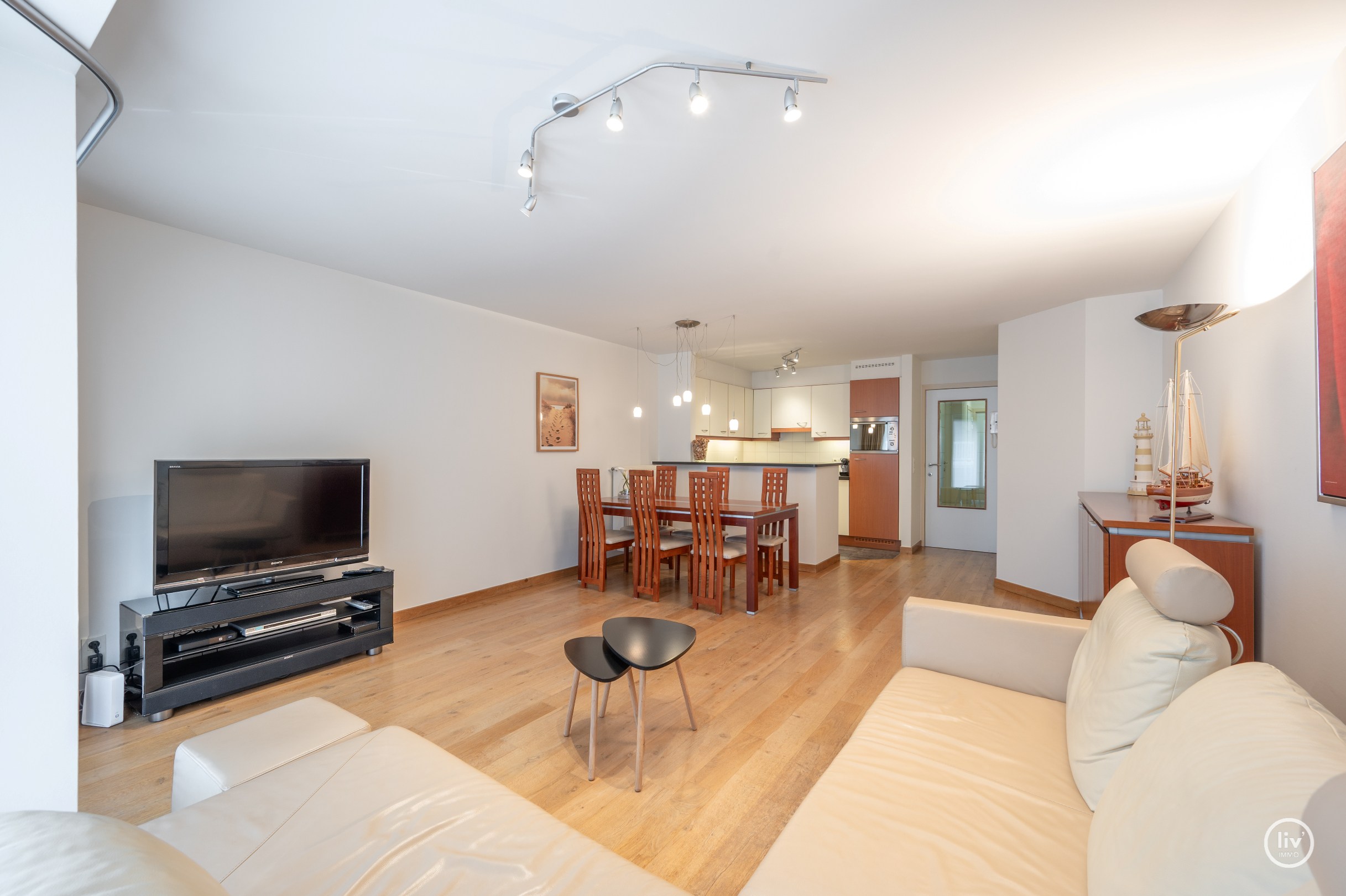 Appartement agréable et lumineux idéalement situé à Knokke. 