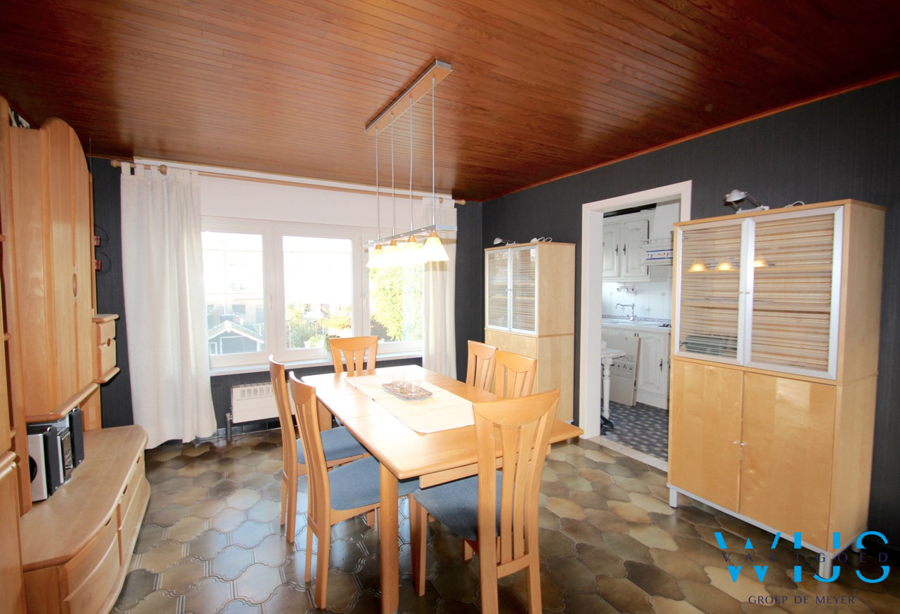 Instapklare Bel-étage in het centrum van Ertvelde! 