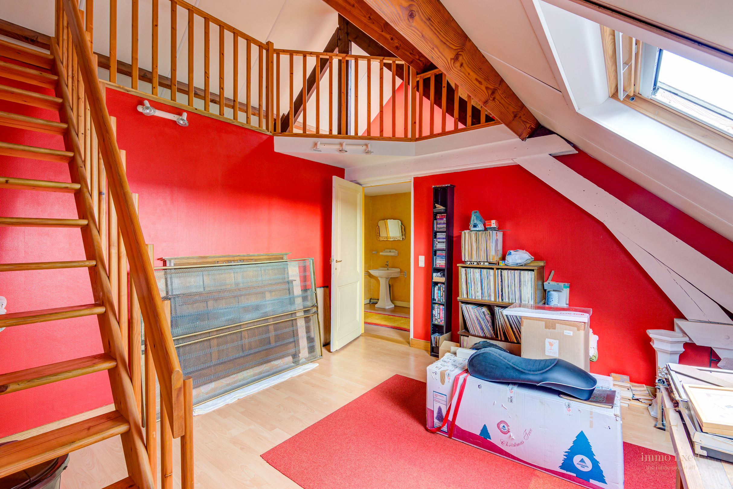 Een uitzonderlijk herenhuis met zes slaapkamers en een zuidgerichte stadstuin in hartje Antwerpen. 
