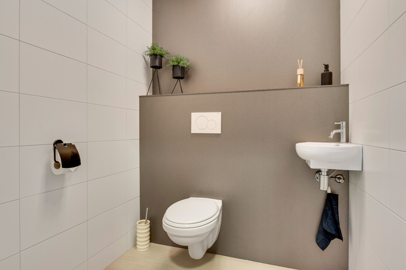 Hangar (Loods) te huur in Weert