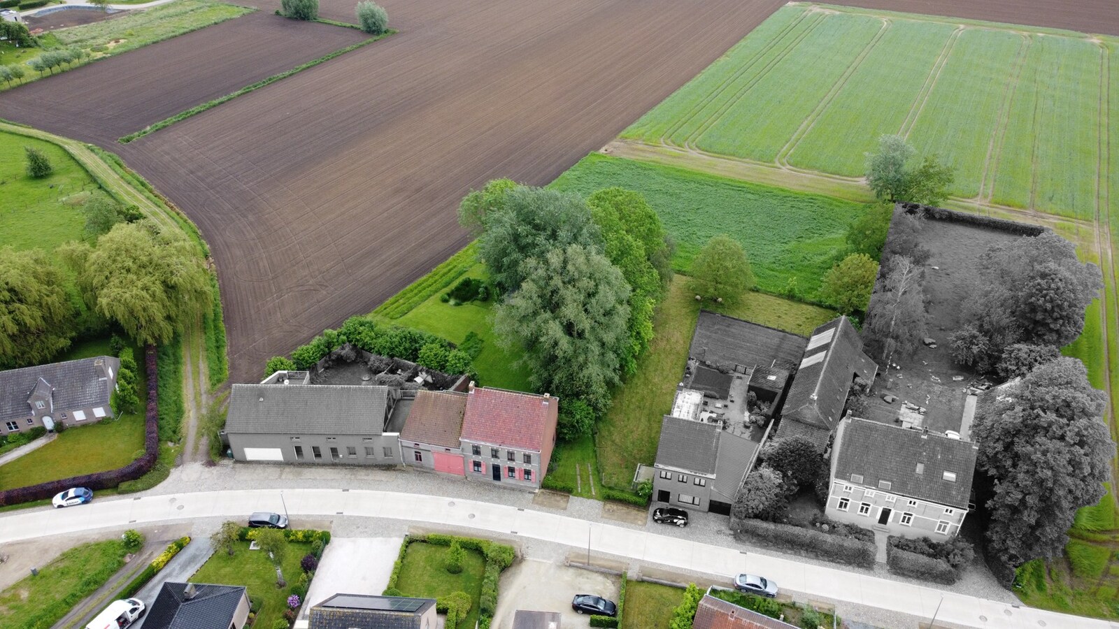 Prachtig gelegen woning met EXTRA bouwgrond in Huise 