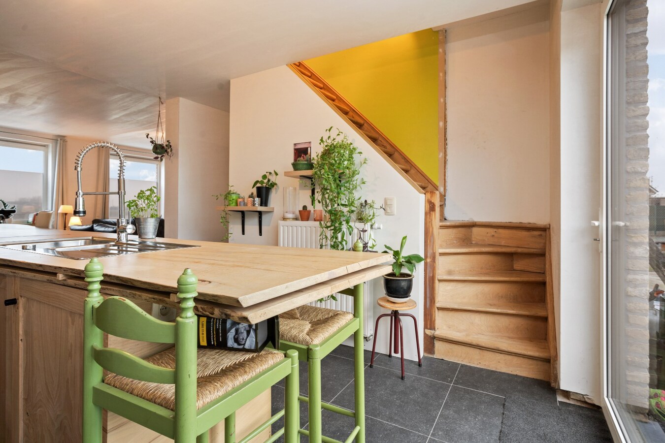 Landelijk gelegen, vrijstaande woning op ruim perceel van 670m² 