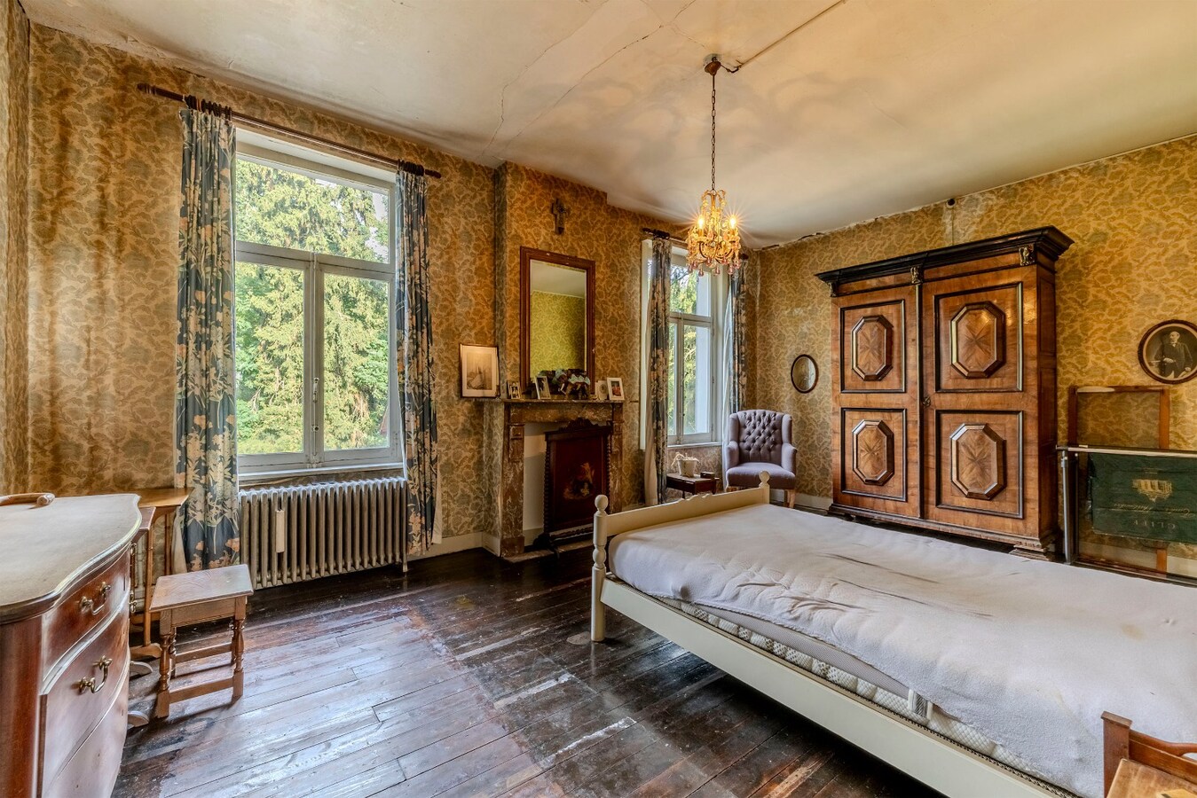 Charmant landhuis in een parkdomein van 7065m² 