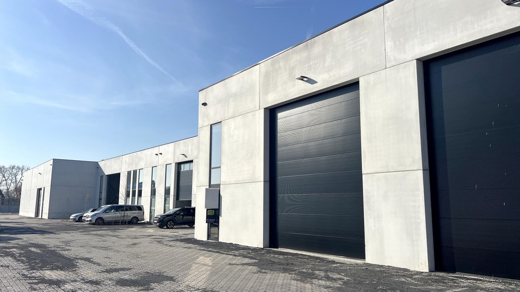 Nieuwbouw opslagruimte te huur in Deinze