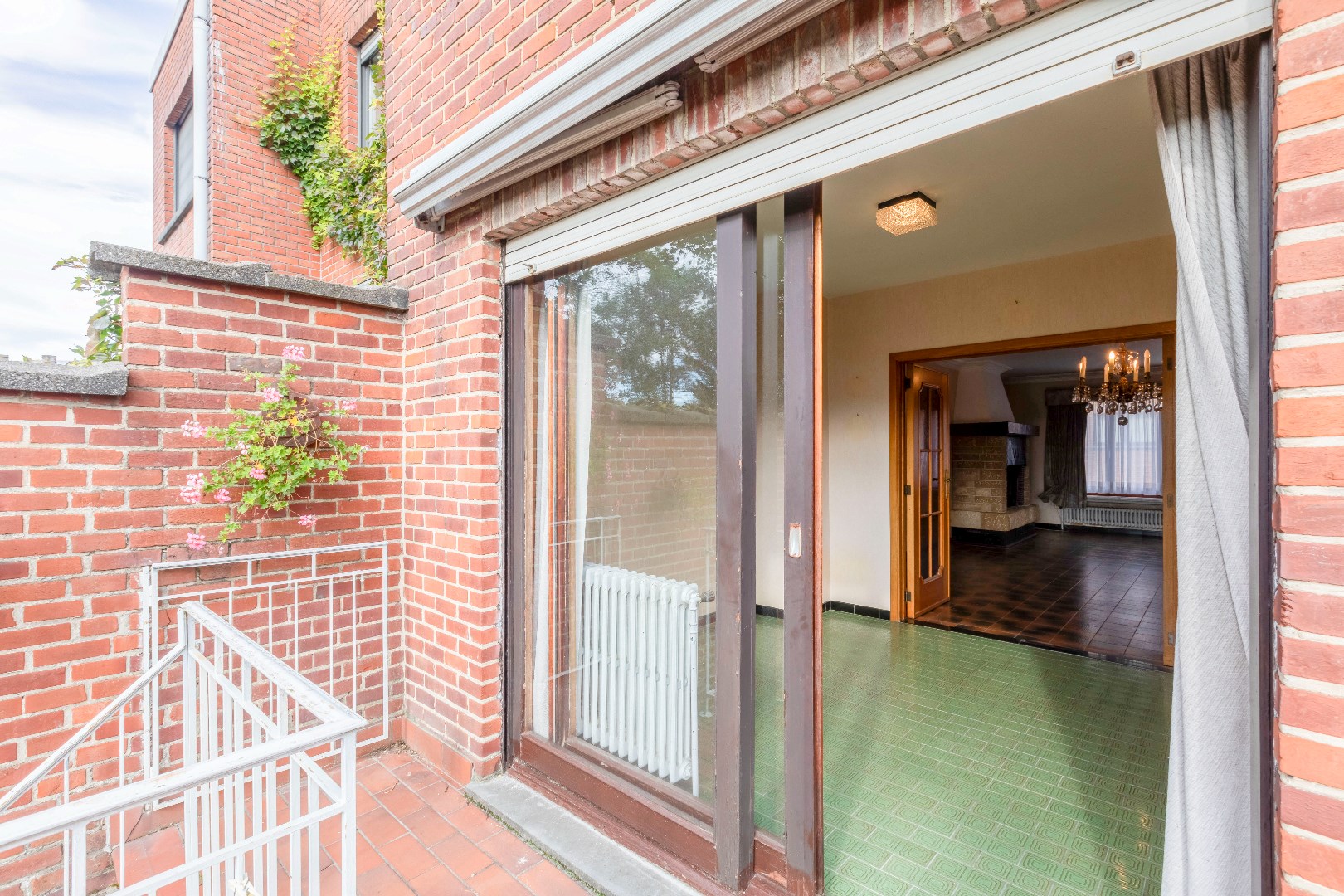 Zeer ruime gezinswoning met tuin en garage nabij Rozenbroekenpark 