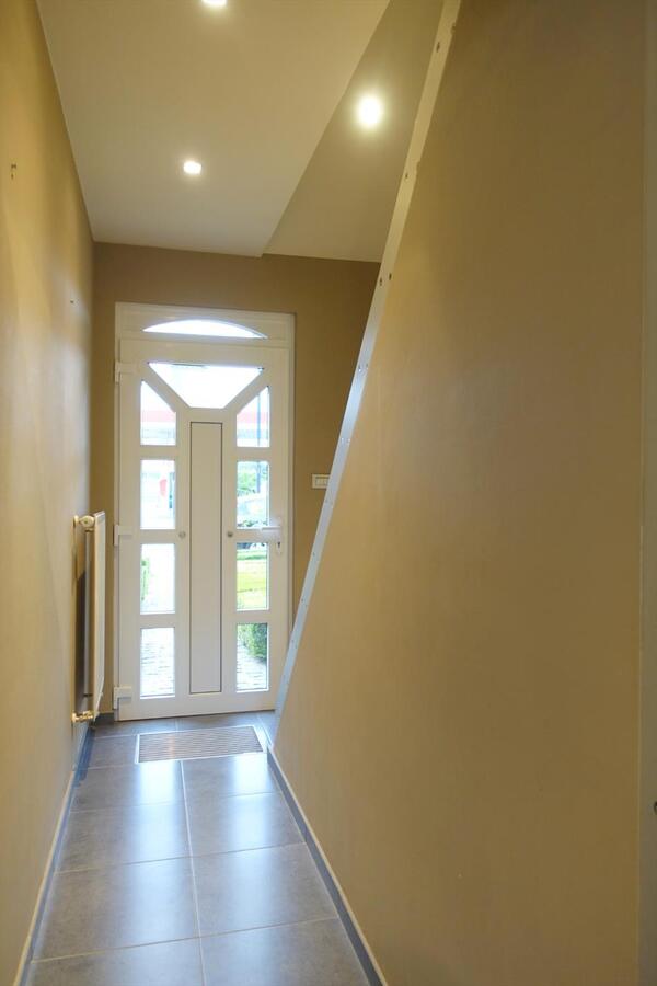 Prachtig ruime gerenoveerde woning 