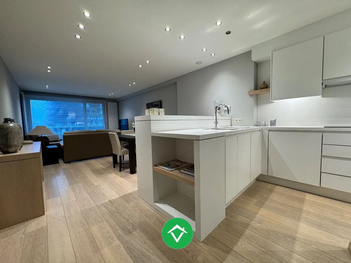 Instapklaar appartement met 2 slaapkamers en zijdelings zeezicht te Westende 