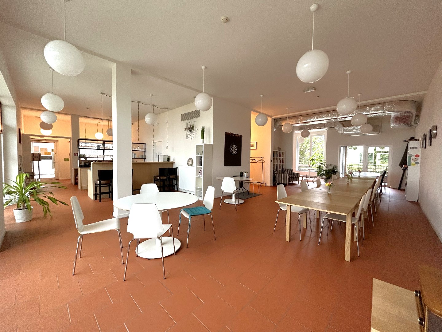 Instapklare assistentiewoning met 2 slaapkamers op TOP-locatie in Geel 