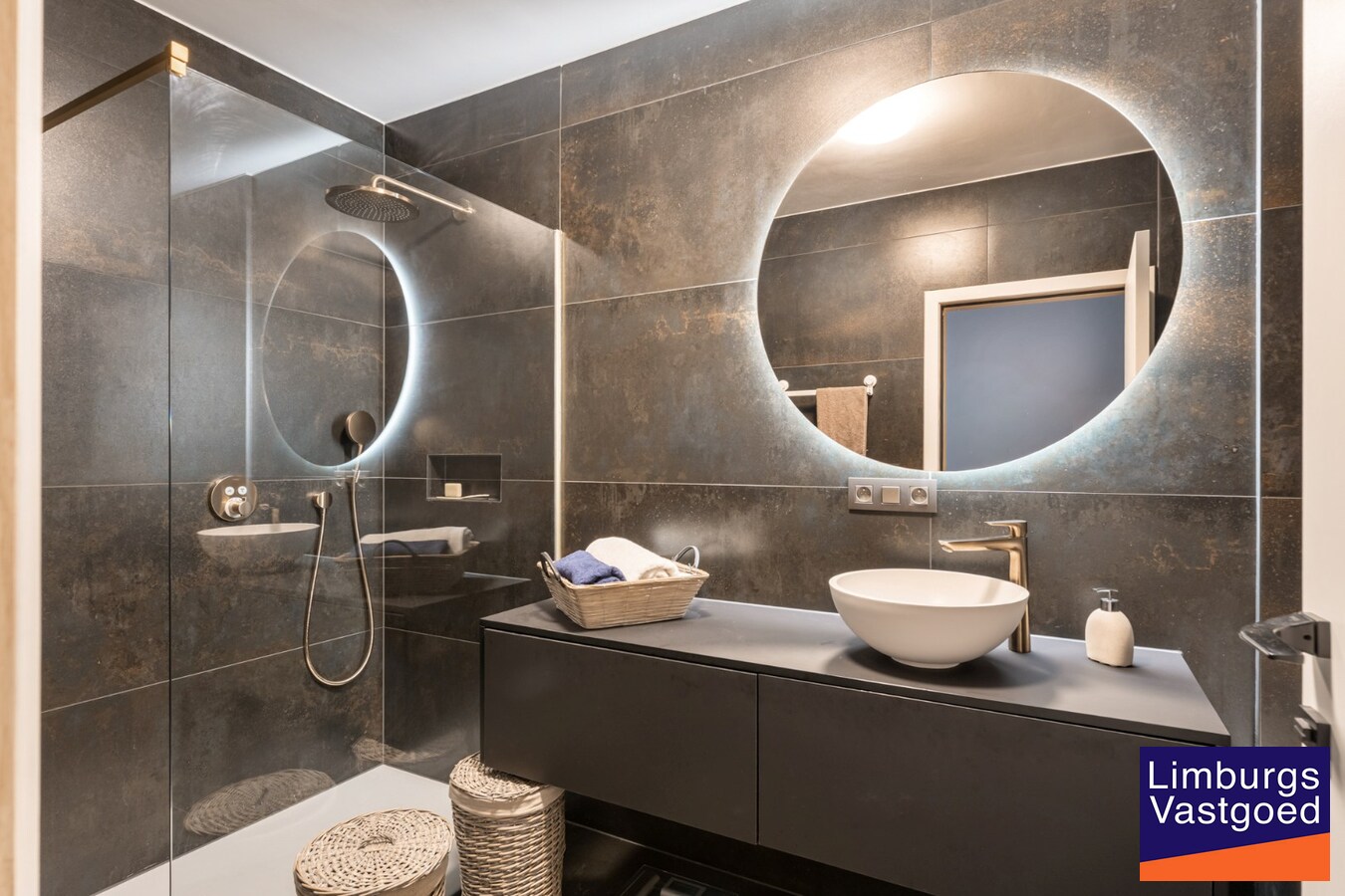 Energiezuinig 3 slpk penthouse, 122m² + terras, 2 parkings en berging 