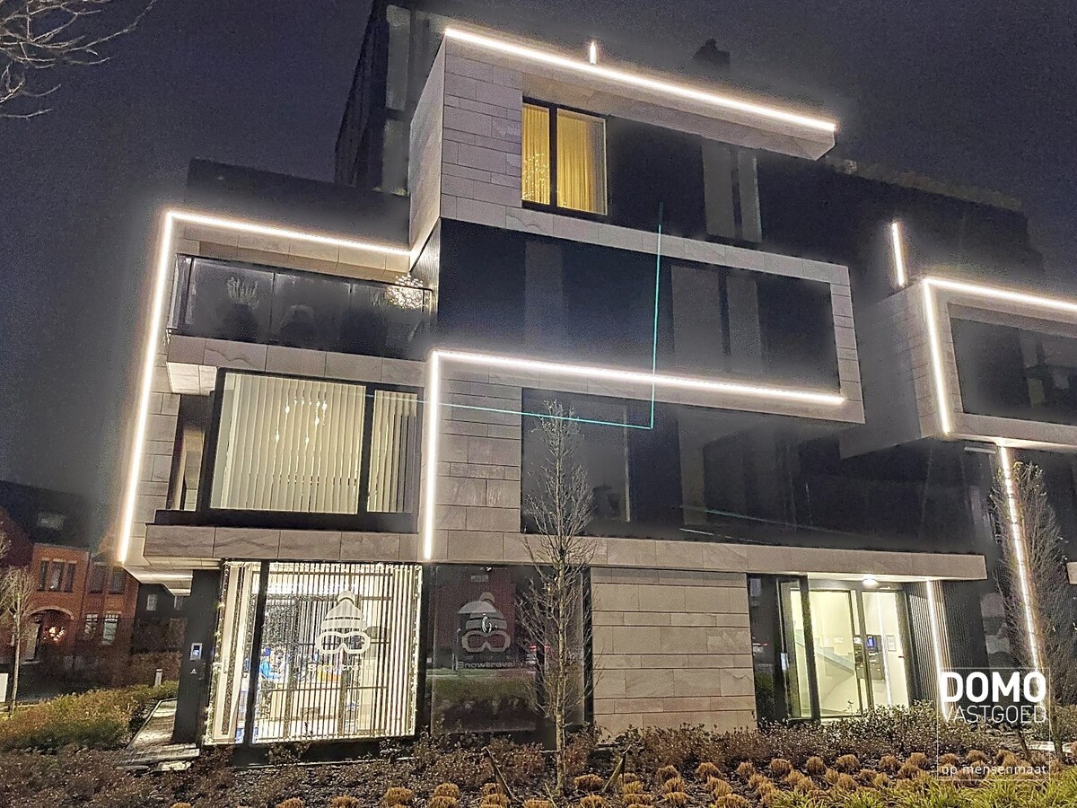 Luxe appartement met terras, ruime slaapkamer en bureau te Hasselt,  94m² bewoonbare oppervlakte 