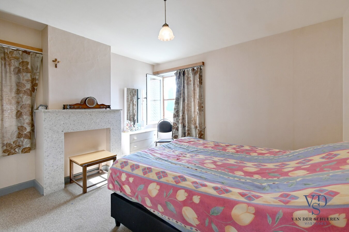 Degelijke Half Open Bebouwing. 