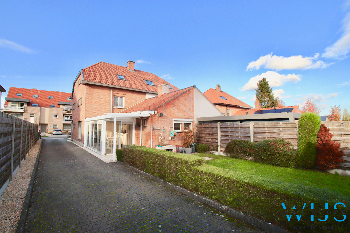 Toffe ruime gezinswoning vlakbij centrum EVERGEM! 