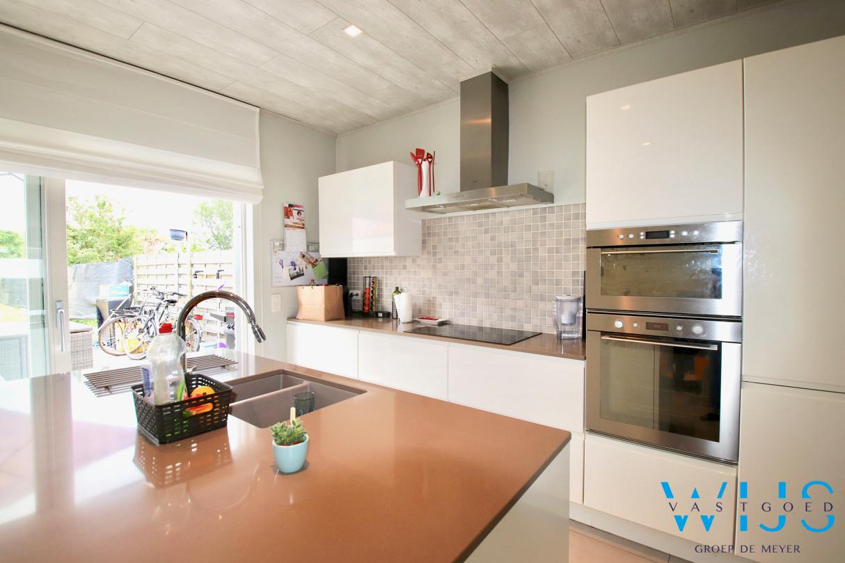 Gezellig woonhuis te centrum SLEIDINGE ! 