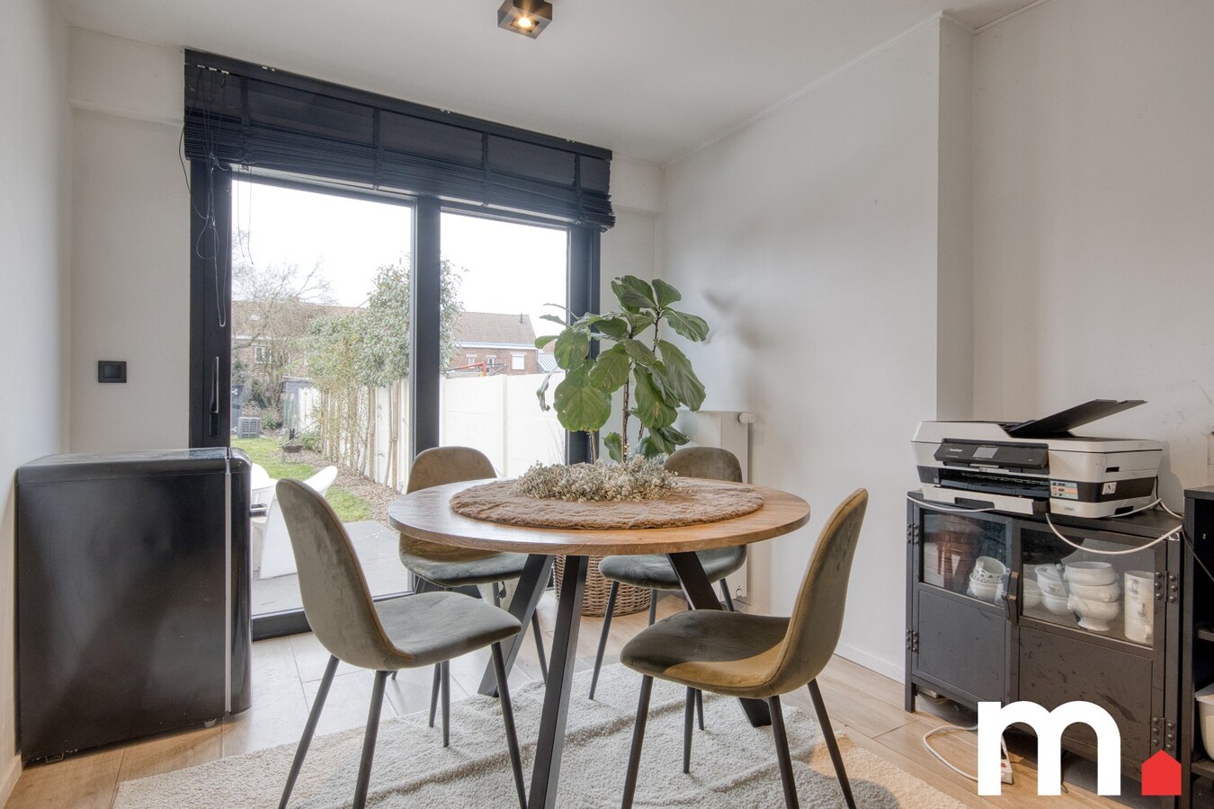 Karaktervolle, gerenoveerde herenwoning met 5 slaapkamers in Bissegem (Kortrijk) ! 