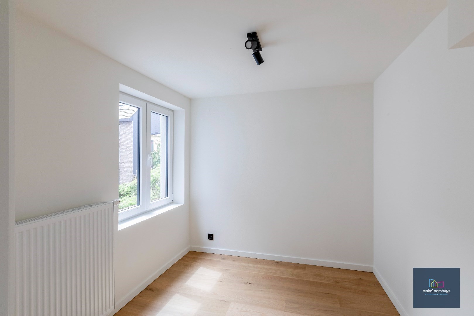 Gunstig gelegen 2 slaapkamerappartement met terras  nabij het Zuidpark 