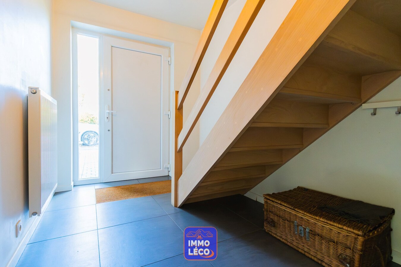 3 façades avec garage, parking et jardin, COUP DE COEUR ! 