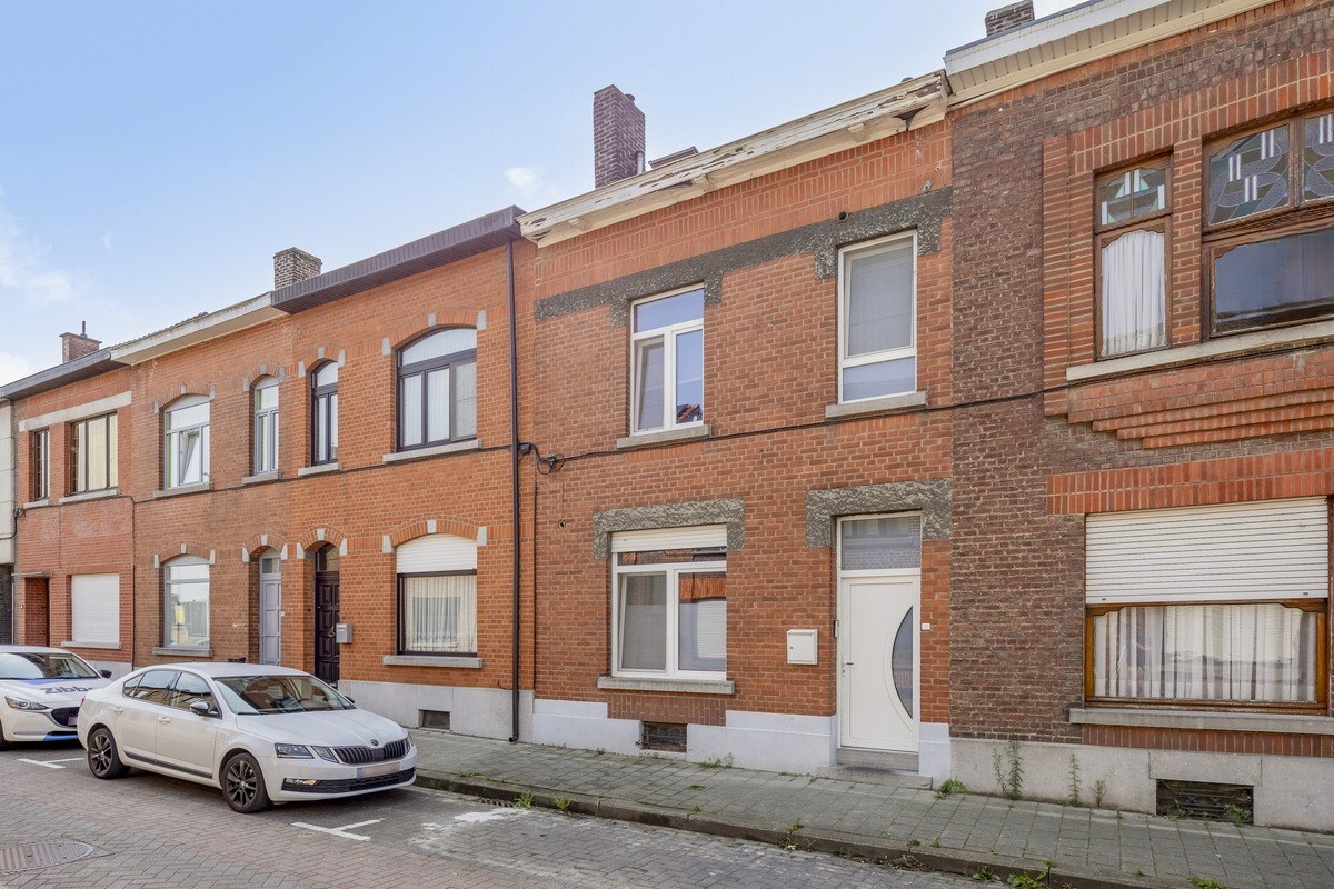 Prachtige rijwoning 3 slaapkamers en zonnige tuin te Tienen 