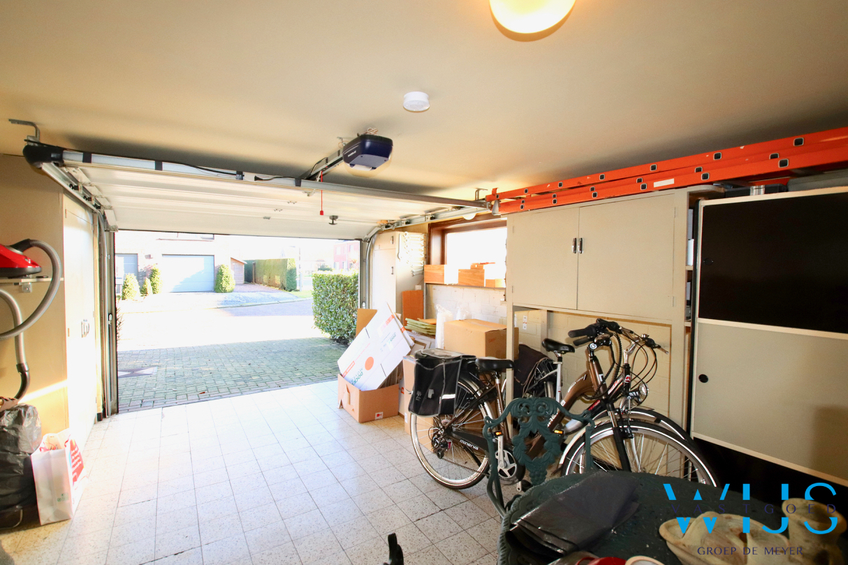 Bel-étage in HALFOPEN bebouwing op zonnig perceel te ERTVELDE! 