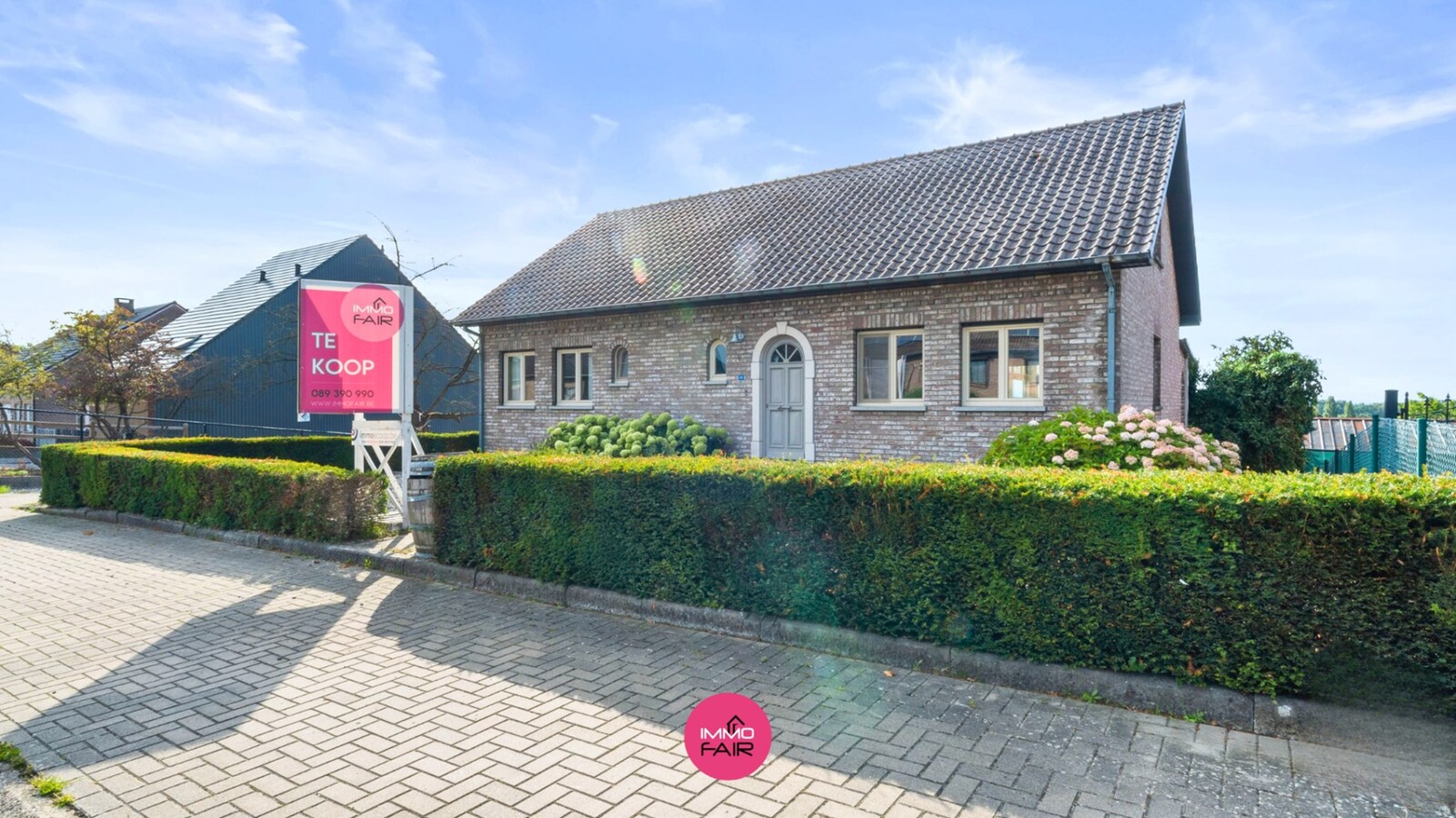 Woning met loods met 5 slaapkamers op 15 minuutjes van Maastricht! 