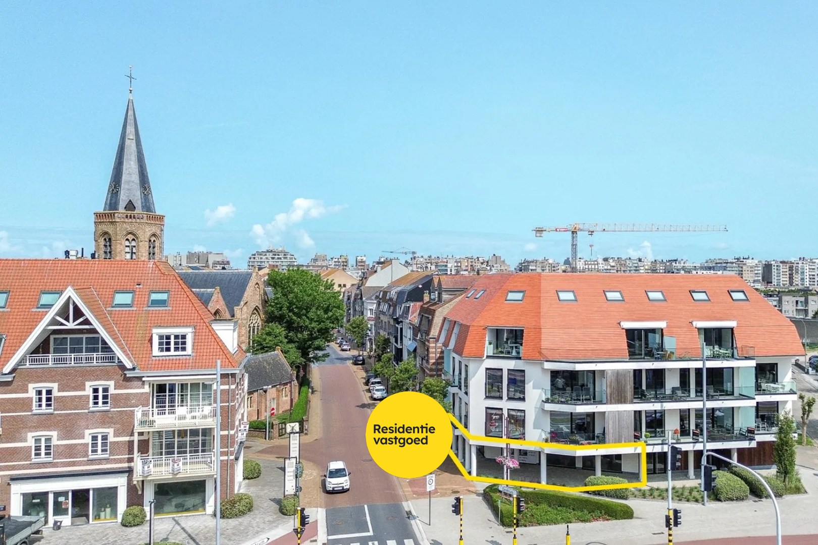 Handelspand op topligging in Wenduine – casco 200 m² 
