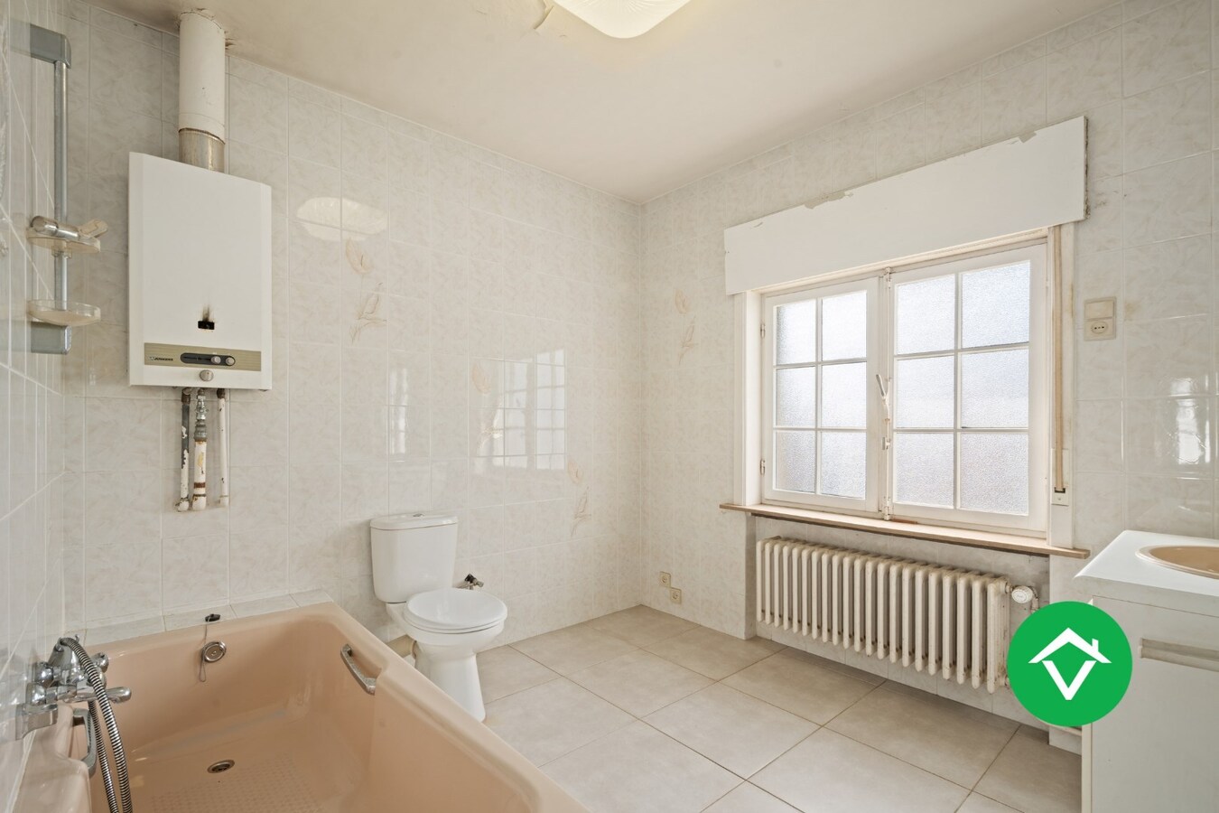 Woning met 3 slaapkamers en garage te Wingene 