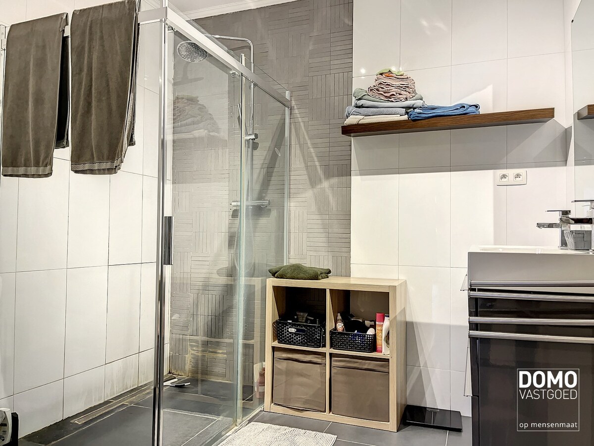 Gerenoveerde rijwoning in Zoutleeuw met 2 slaapkamers - energielabel D 