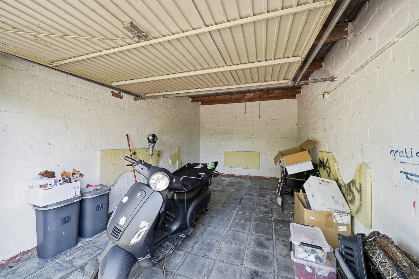 Te koop garage - Oudenburg