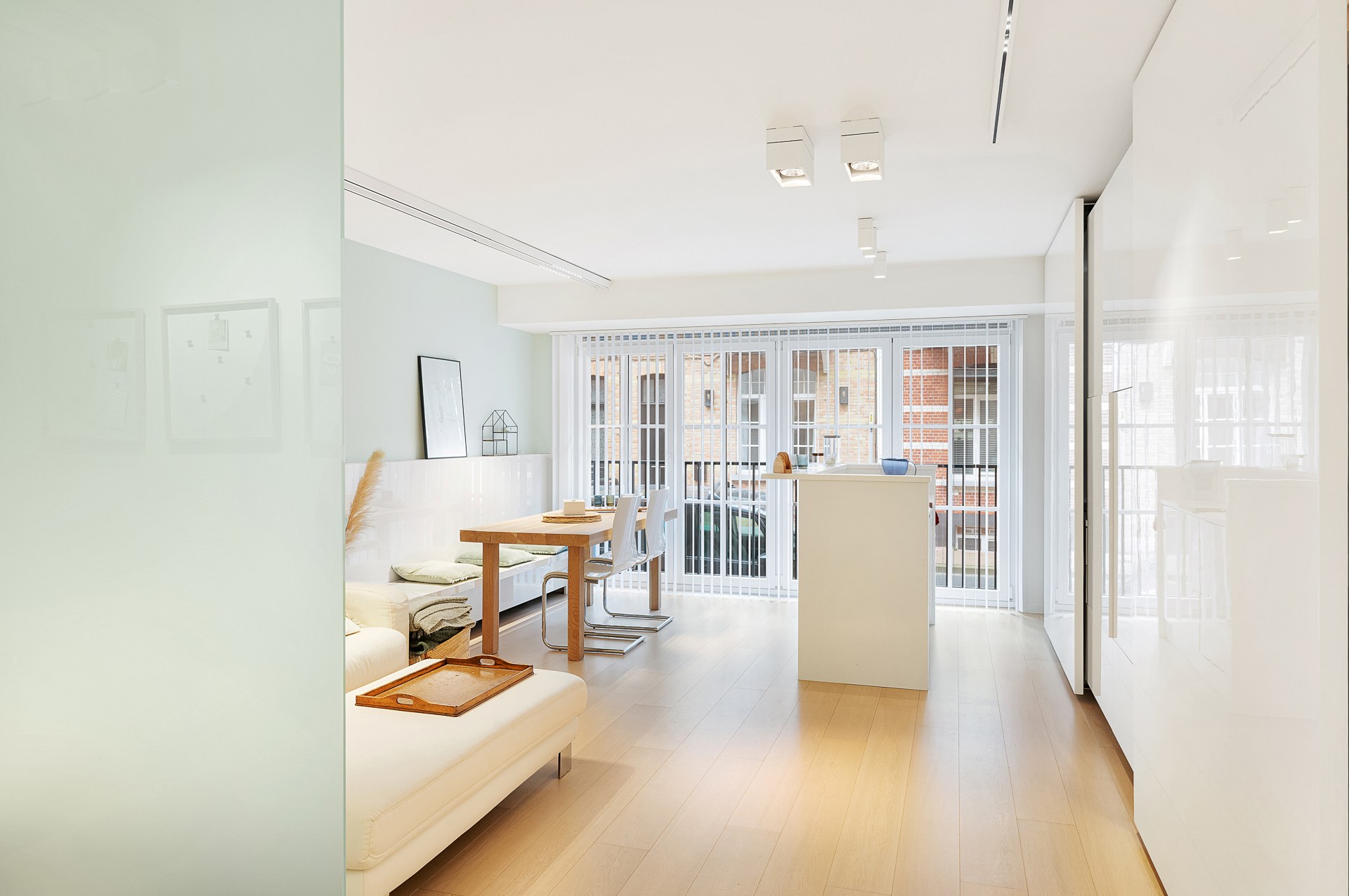 Appartement confortable avec 2 chambres dans un bâtiment récent, situé au centre de l'avenue Fincentlaan à Knokke. 