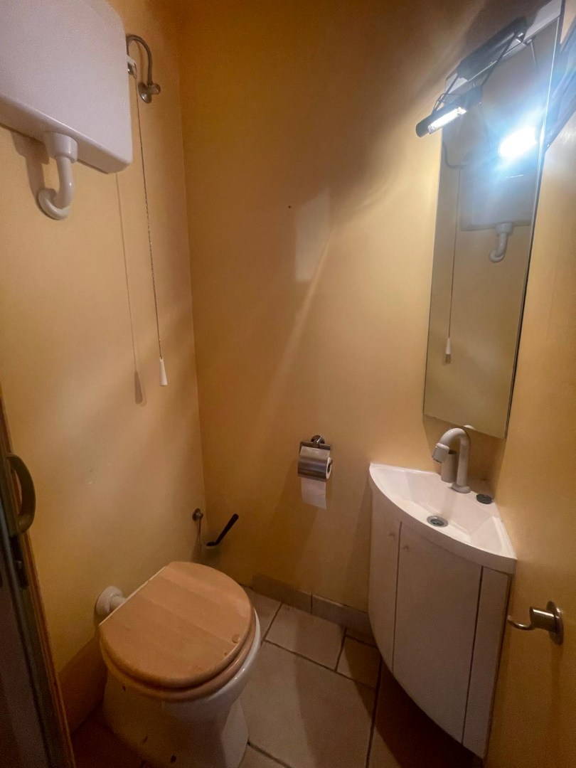 Gezellig woning met 3 slaapkamers en tuin met tuinberging gelegen te Geel! 