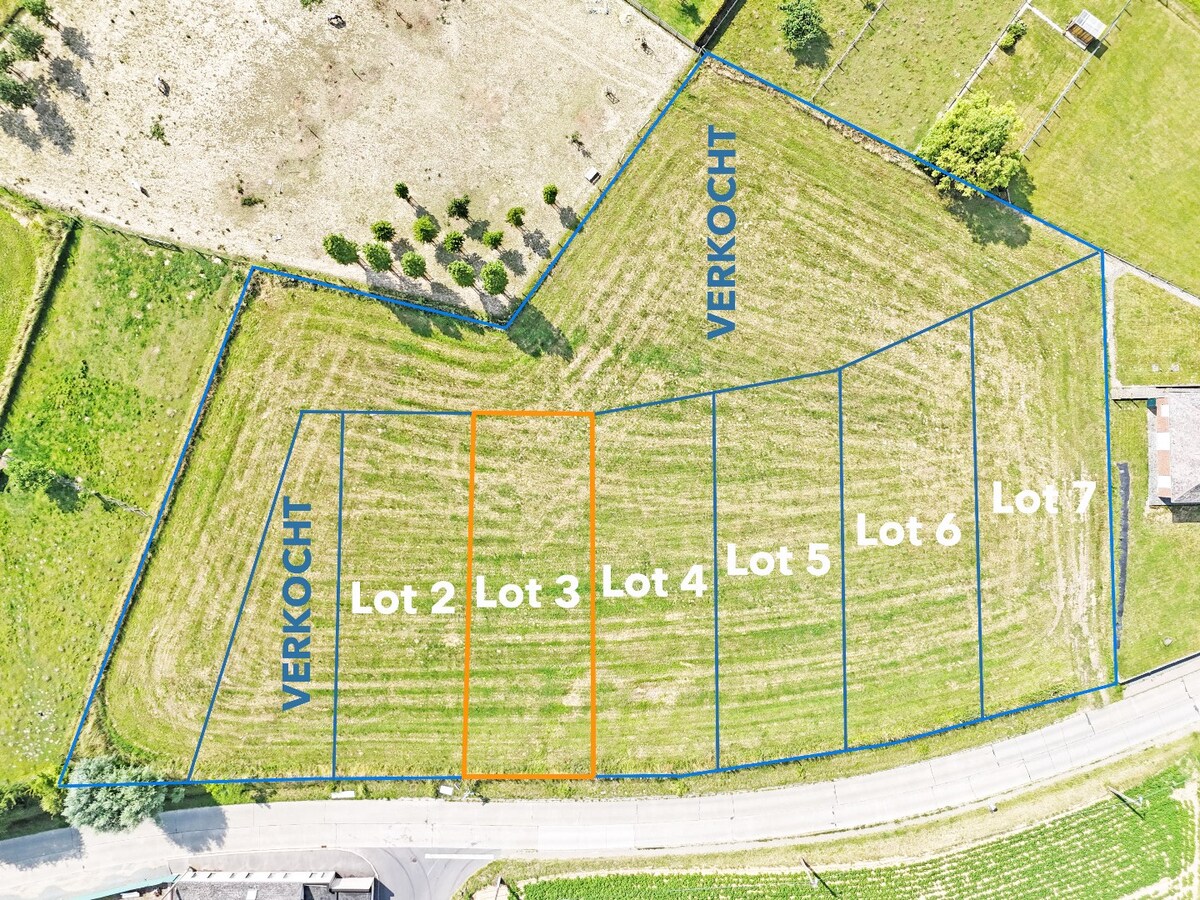 Bouwgrond voor open bebouwing op +/- 8 are te Zottegem 