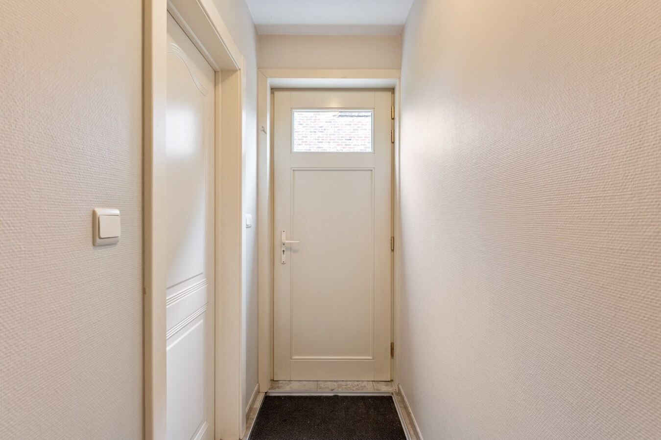 Stijlvolle, goed afgewerkte woning op een perceel van 6a32ca op een rustige locatie te Kinrooi! 