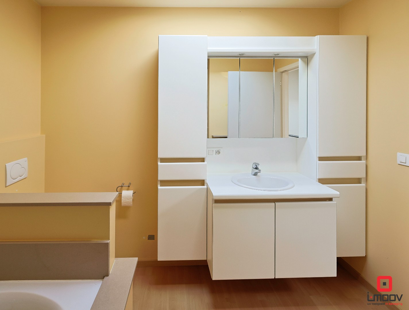 Bel-etagewoning met tuin, loods (450 m²) en tal van mogelijkheden 