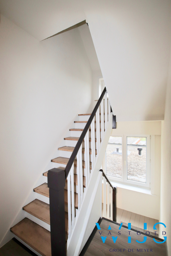 Gezellige gezinswoning op TOPlocatie in Eeklo ! 