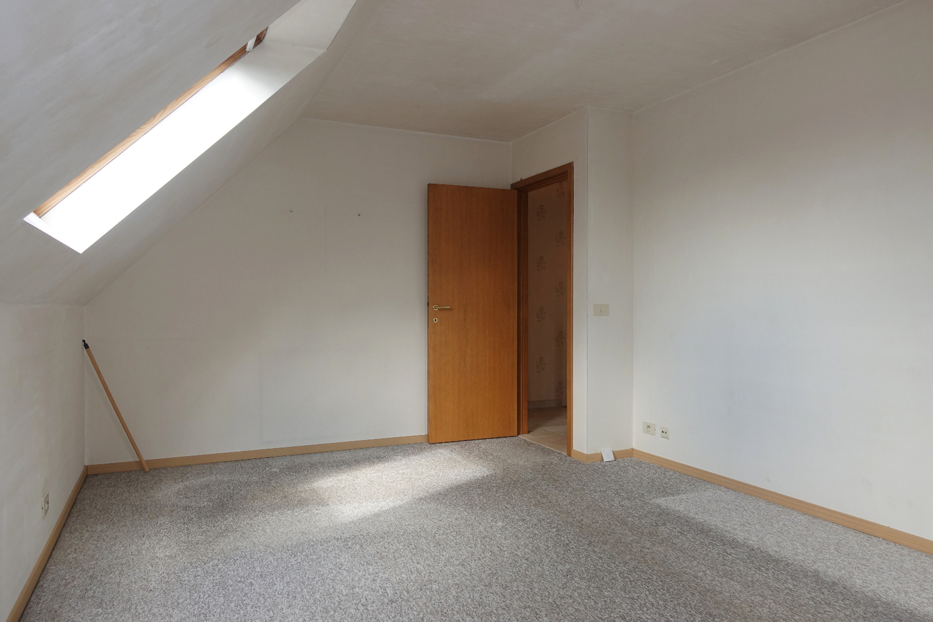 Instapklare halfopen woning 