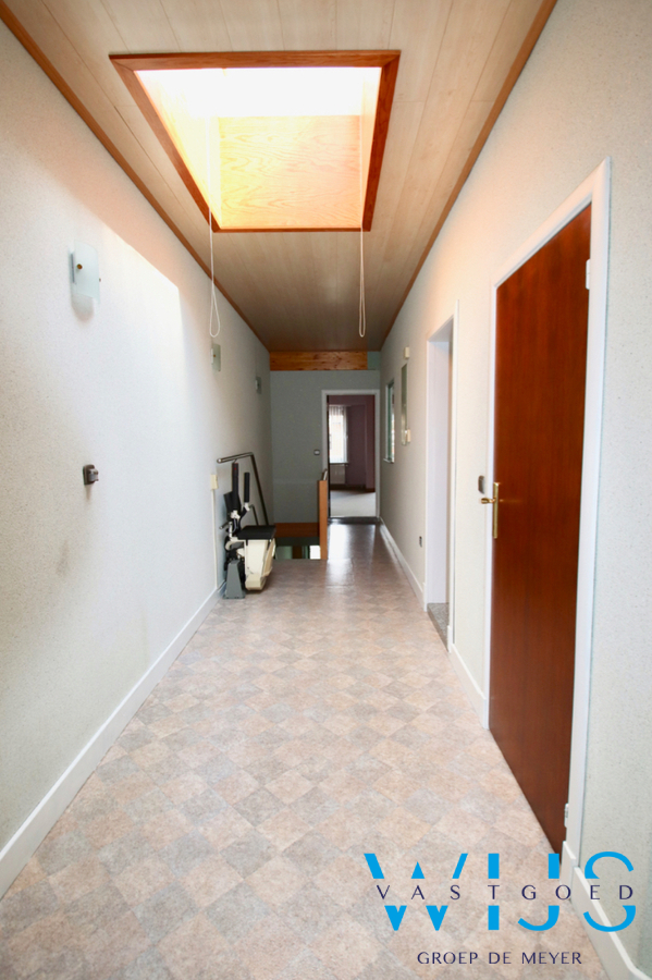 Ruim 2 slaapkamerappartement met zonneterras &amp; garage in hartje ERTVELDE! 