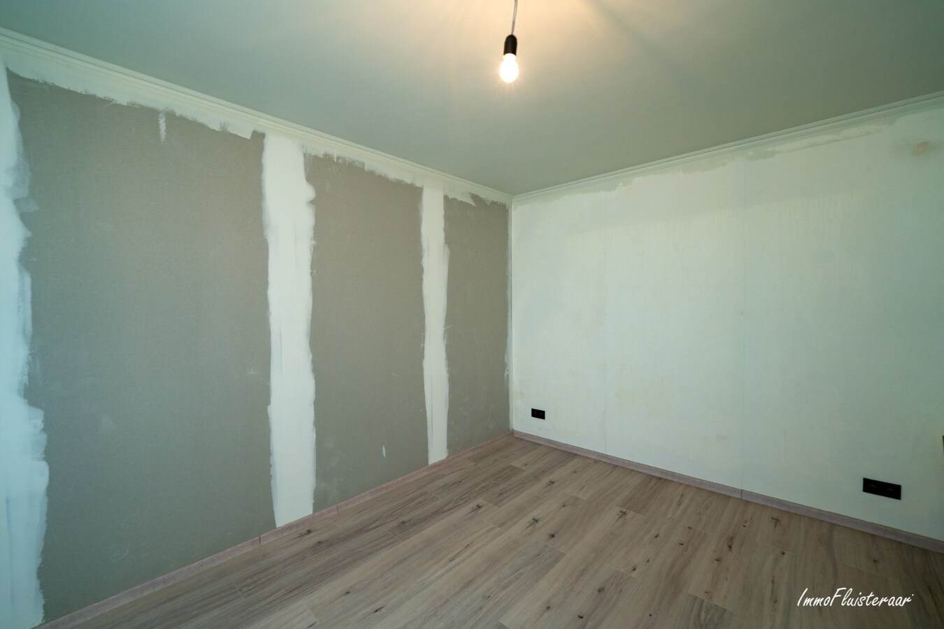 Gerenoveerde woning met weiland op ca. 1,2 ha te Bree 