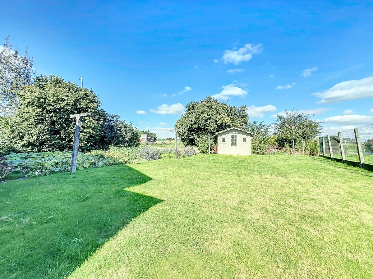 Landelijk gelegen laagbouwwoning te Leeuwergem 