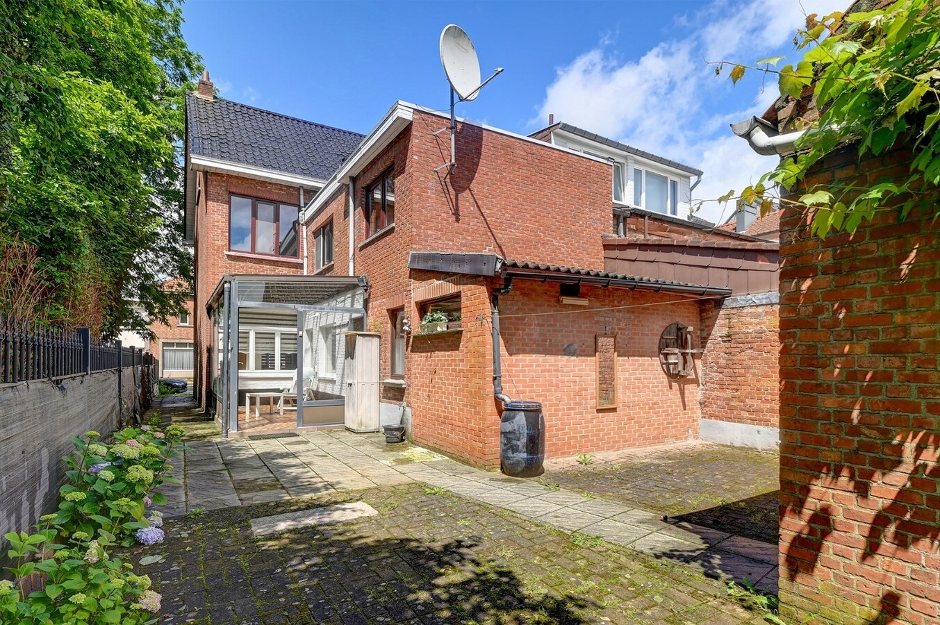 Ruime woning zonder renovatieverplichting 