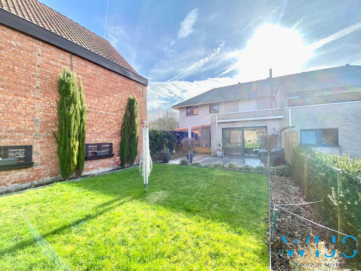 Energiezuinig woonhuis te Wippelgem ! 