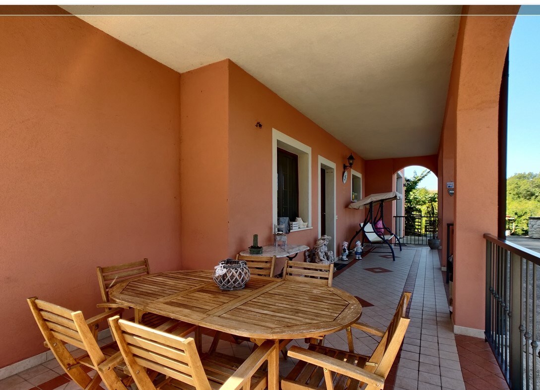 Italië Abbateggio: B &amp; B Masseria Majella en Casa Vacanza Villa Magella 