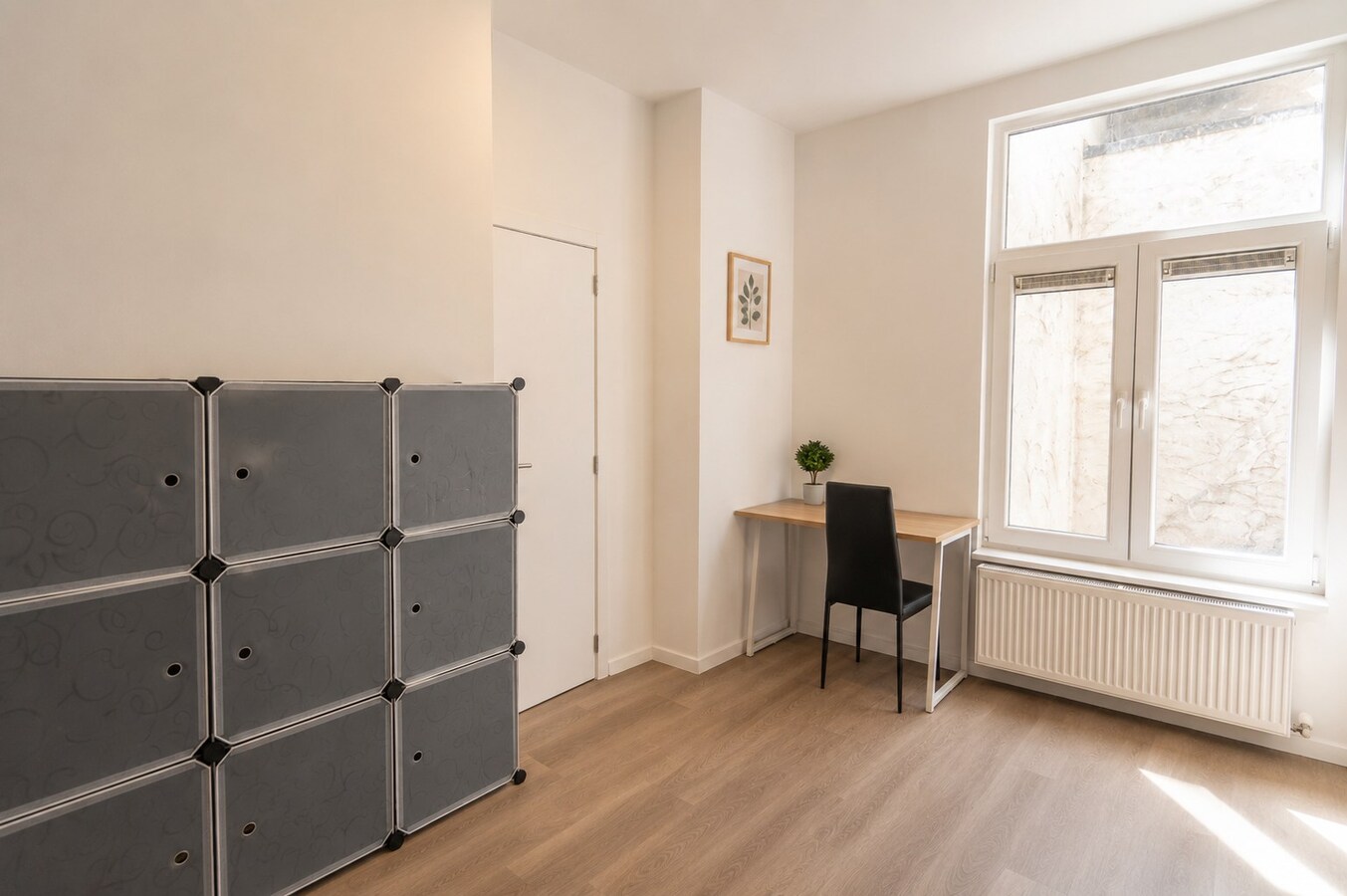 MODERN HOEKAPPARTEMENT OP BOOGSCHEUT STRAND EN SHOPPING BLANKENBERGE 