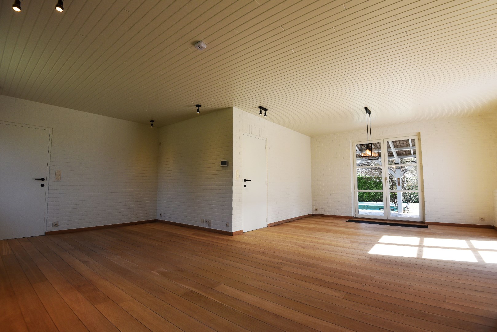 Charmante villa met 3 slpks, garage en tuin te Adegem 