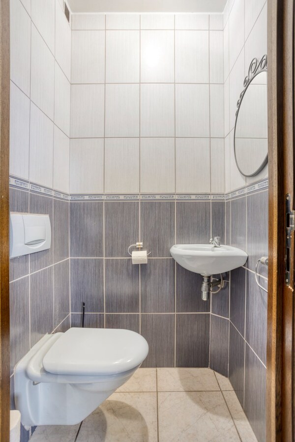 Stijlvolle villa met tuin en dubbele garage te Tienen 